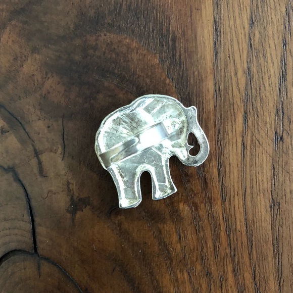 Crystal Rhinestone Elephant Ring - Picture 6 of 8